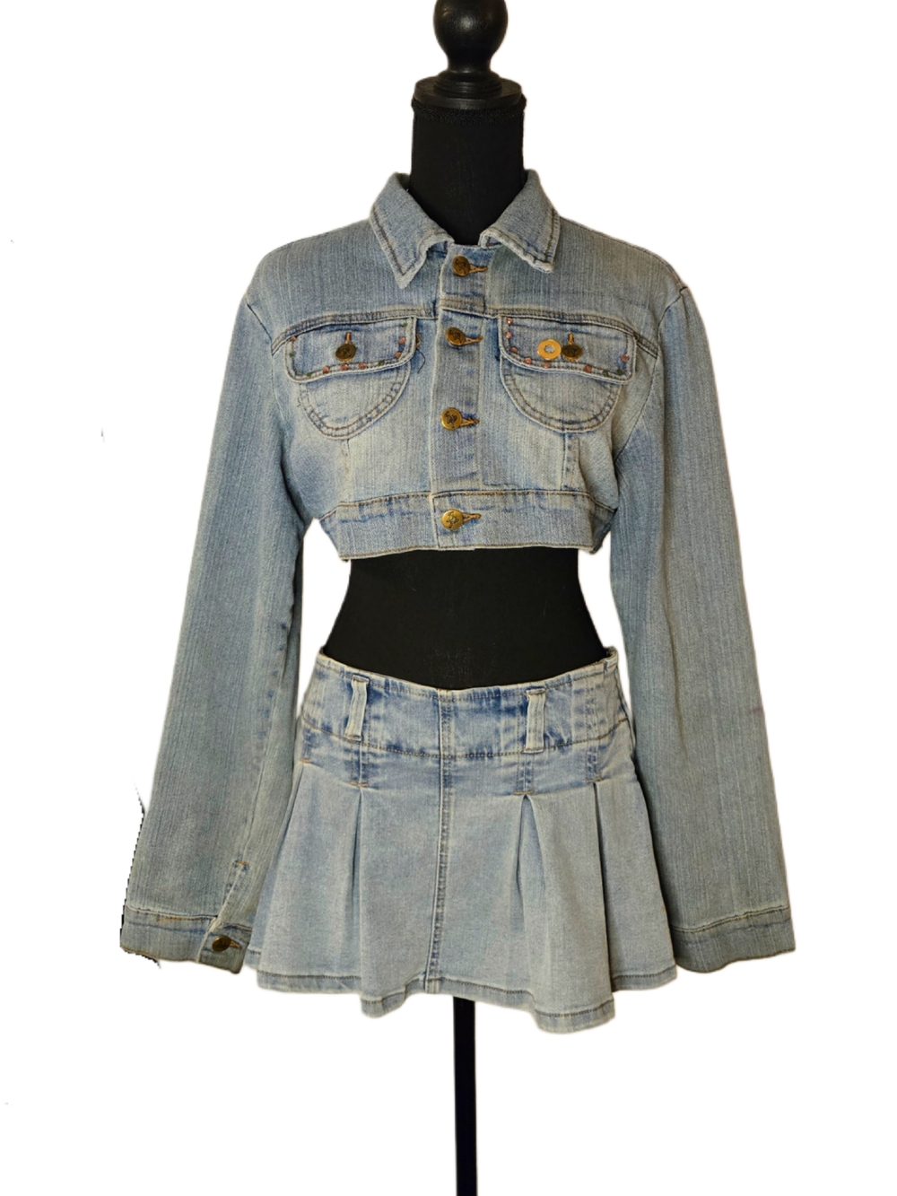 Y2k Cropped Light Blue Denim Jacket!